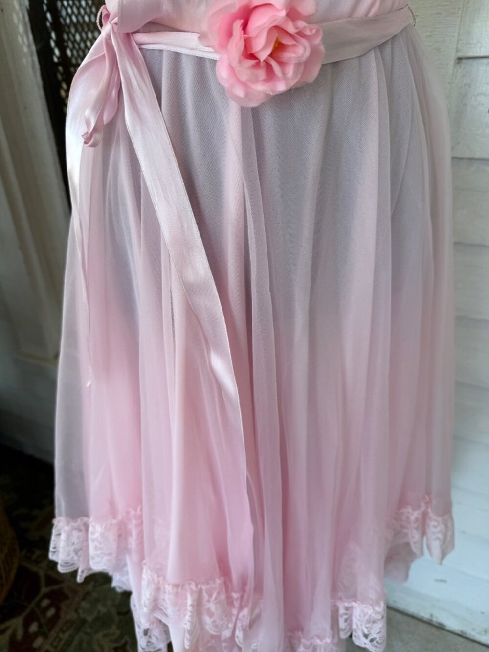 Vintage 80s Bubble Gum Pink Sheer Nylon & Lace Party Dress Balloon Sleeves Sz M - Picture 15 of 16
